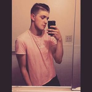 Meet your Posher, Garrett